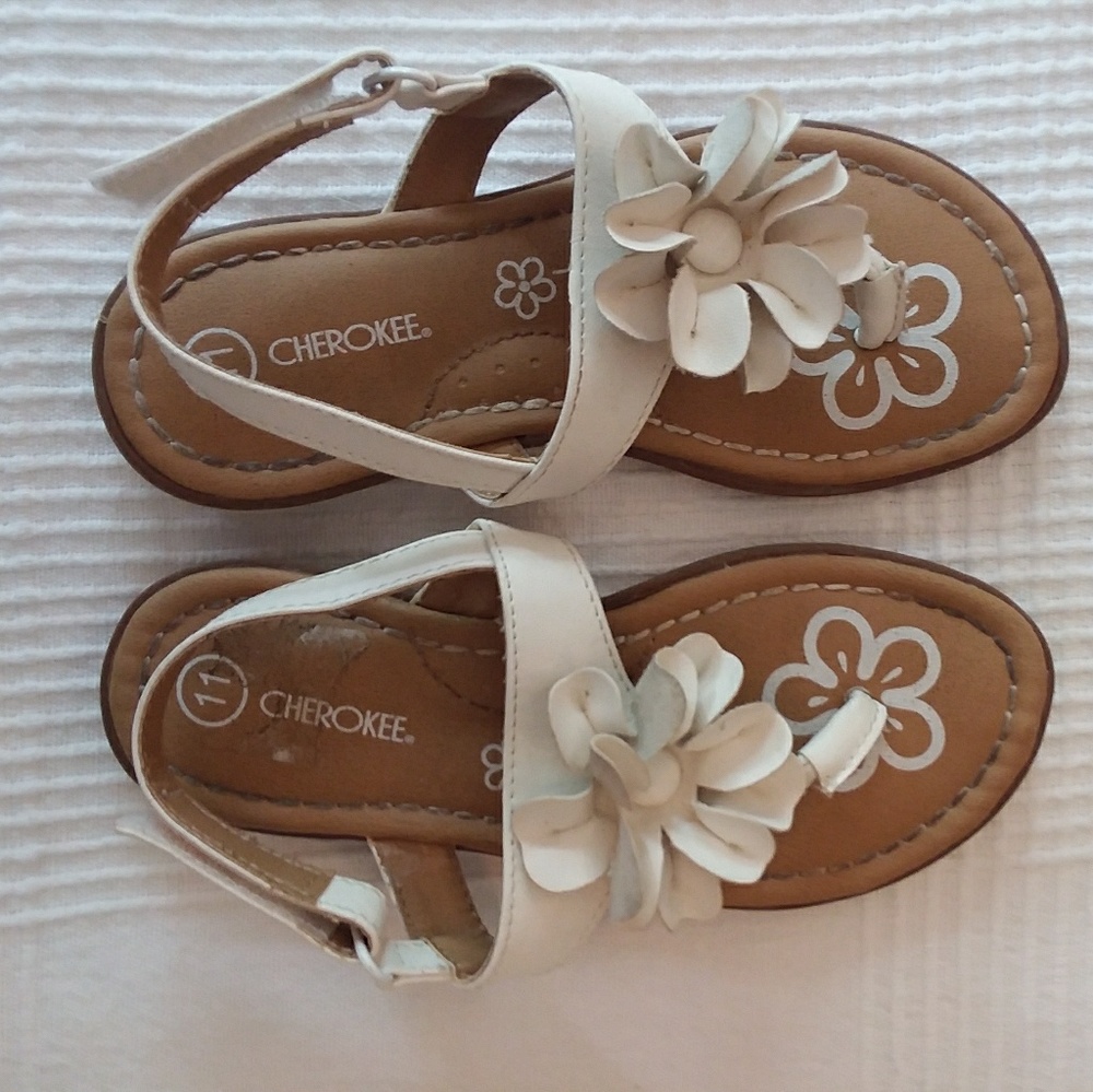 Girls sandals